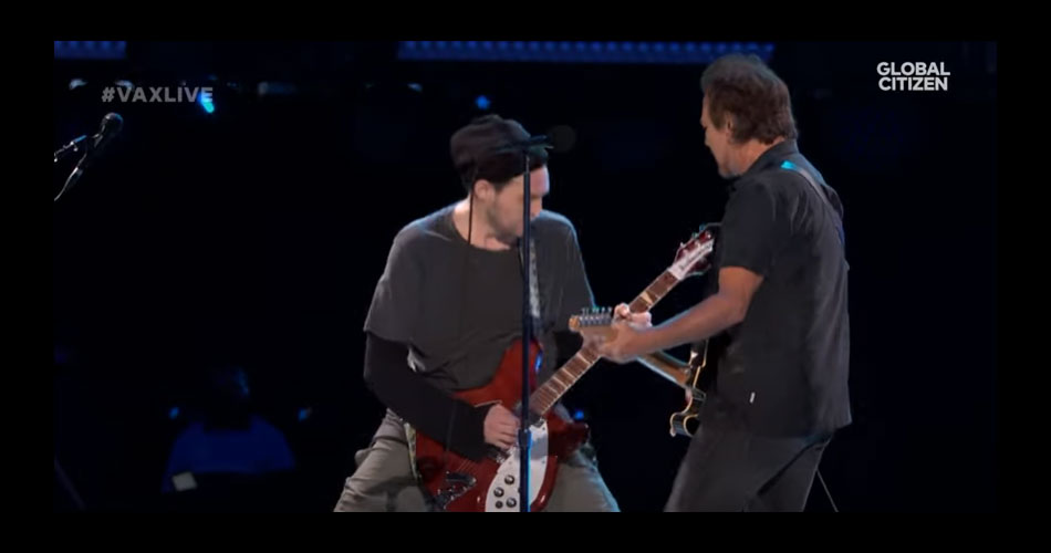 Vídeo: Eddie Vedder toca com Josh Klinghoffer em evento do Global Citizen