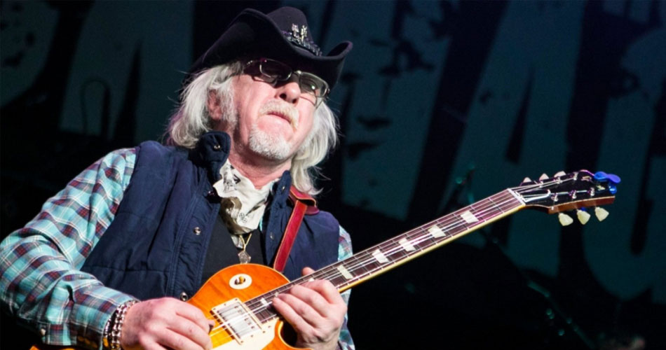 Brad Whitford coloca em dúvida se Aerosmtih será capaz de voltar a se apresentar ao vivo