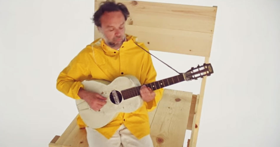 Rodrigo Amarante lança novo single, “I Can’t Wait”; veja videoclipe