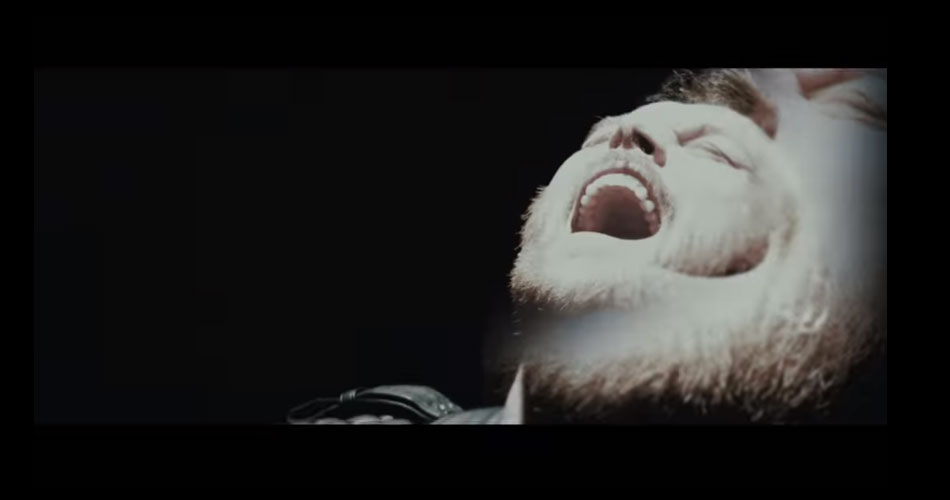 Asking Alexandria libera videoclipe do novo single “Alone Again”