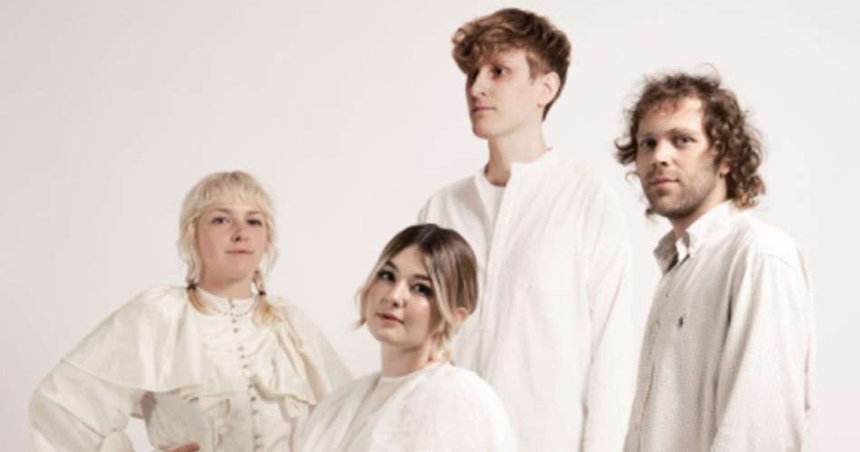 Yumi Zouma libera novo single “In The Eyes of Our Love”; veja o clipe