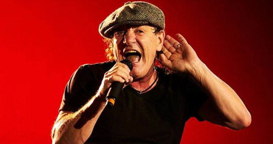 Estudo diz que cirurgiões que ouvem AC/DC são mais rápidos e precisos