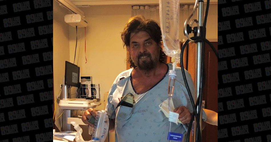 Alan Parsons se recupera de cirurgia na coluna