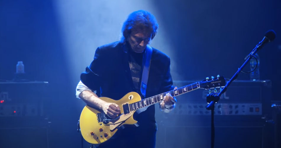 Steve Hackett (Genesis) lança versão ao vivo de “The Devil’s Cathedral”