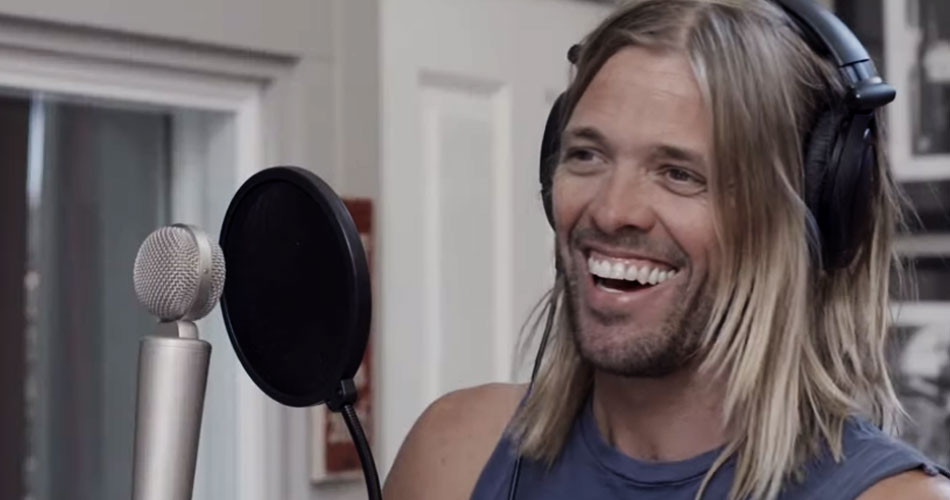 Foo Fighters deve estrear música nova em show tributo a Taylor Hawkins