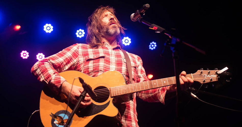 Evan Dando e Twinpines tocam Lemonheads em São Paulo