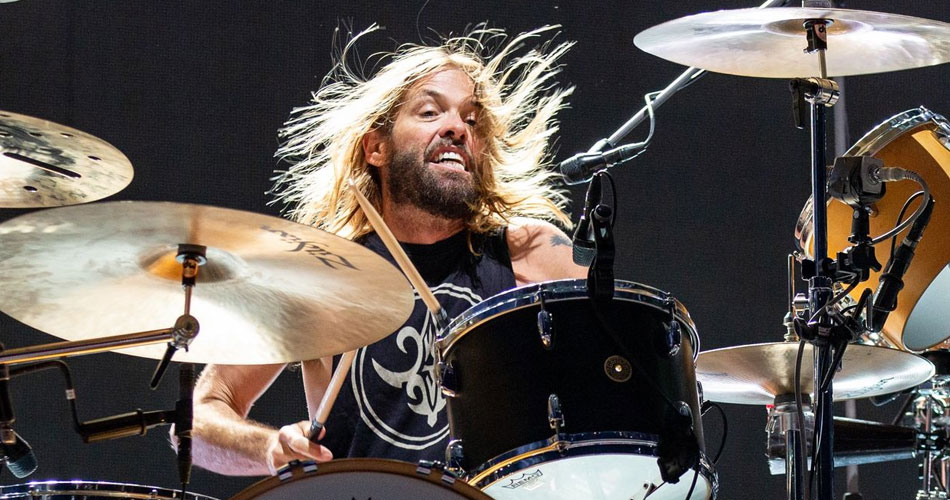 Tributo a Taylor Hawkins: 100 bateristas se reúnem para tocar “My Hero”