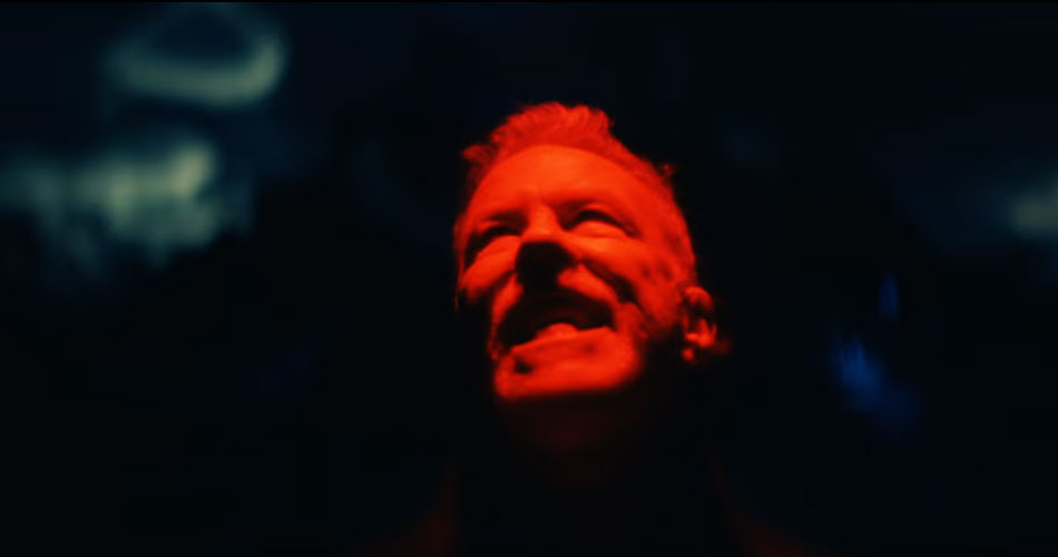 Metallica disponibiliza clipe oficial de “Sleepwalk My Life Away”