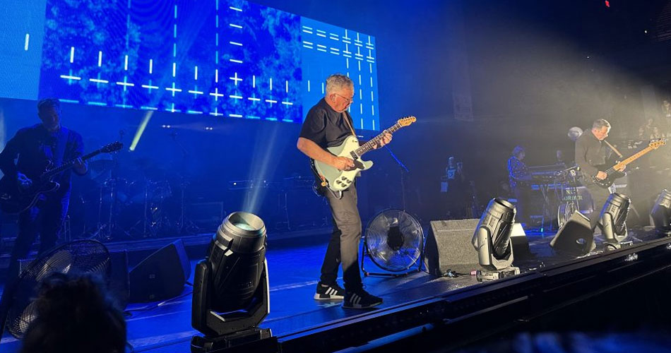 New Order anuncia novas datas de shows na Europa; possibilidade de vinda ao Brasil é grande