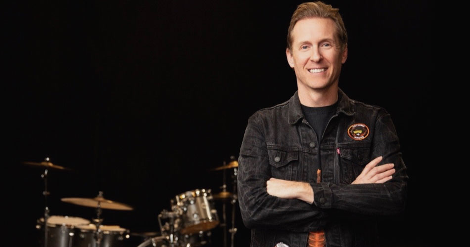 Foo Fighters: nome de Josh Freese ganha força para ocupar vaga de baterista