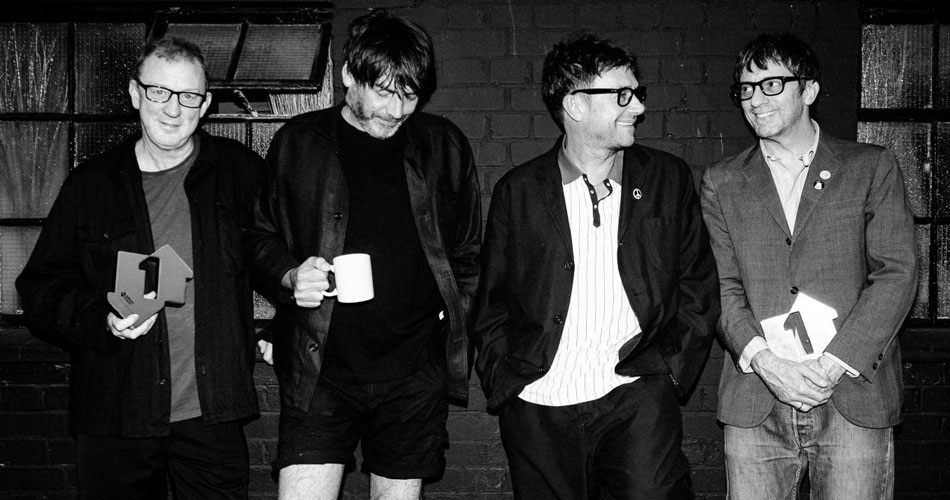 Blur celebra chegada de seu novo álbum ao topo da parada britânica