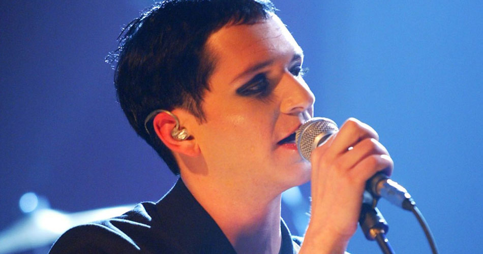 Placebo: Brian Molko é investigado na Itália após chamar primeira-ministra do país de “fascista” e “racista”