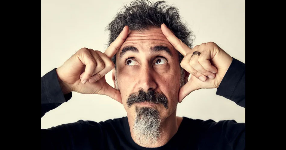 Serj Tankian revela: System Of A Down chegou a fazer teste com novo vocalista