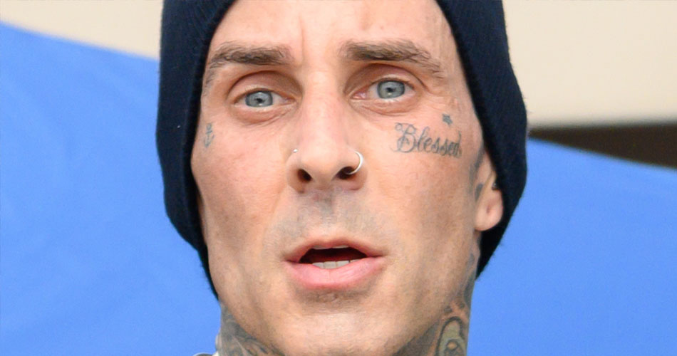 Blink-182 anuncia novo single e Travis Barker se abre sobre problemas de saúde