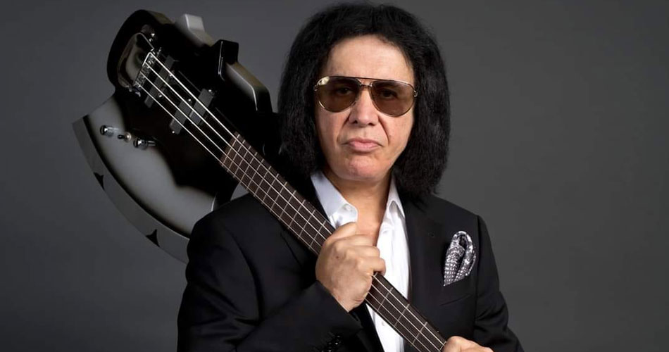 Gene Simmons sugere vinda ao Brasil em possível turnê solo