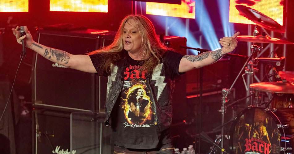 Sebastian Bach diz que ainda acredita numa reunião com o Skid Row