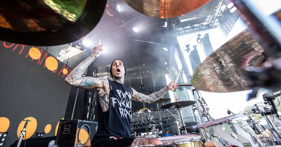 blink-182: Travis Barker aprimora forma física para encarar meia maratona