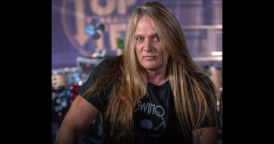 Sebastian Bach fala em possível retorno ao Skid Row