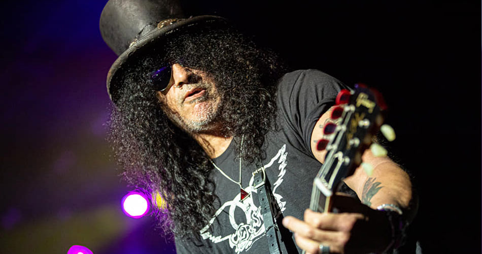 Slash apresenta cover do Fleetwood Mac  com vocais de Chris Stapleton