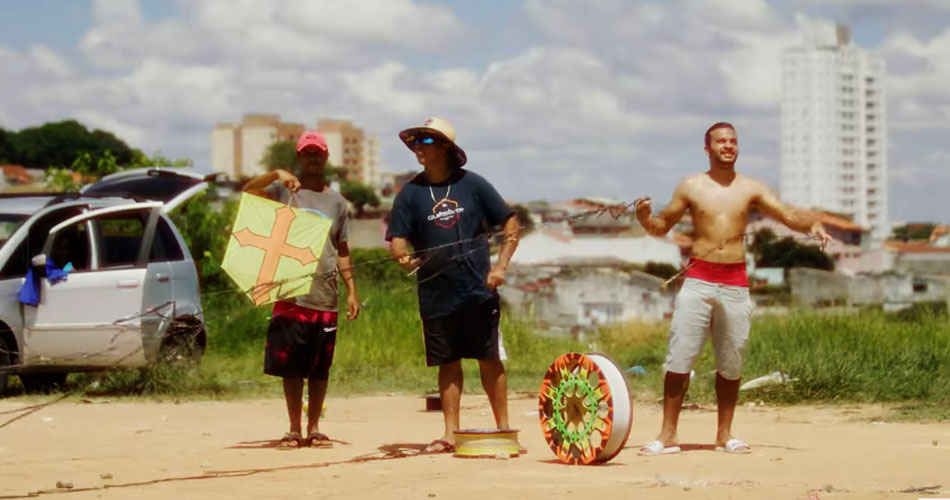 Raça libera clipe de seu novo single gravado no festival da pipa em Osasco