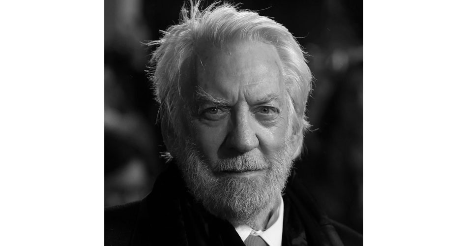 Ator Donald Sutherland morre aos 88 anos