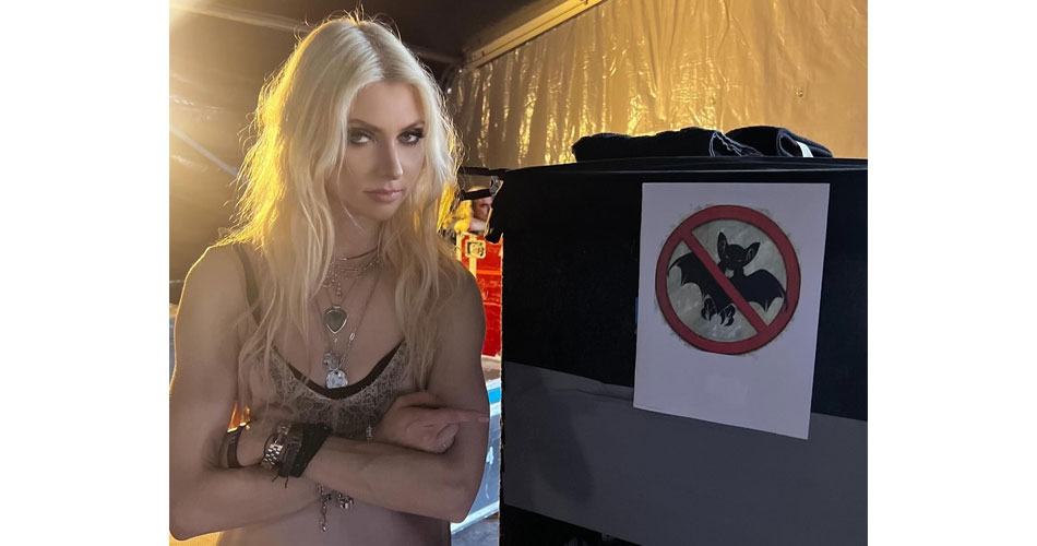 Taylor Momsen compartilha vídeo com momento exato de “ataque de morcego”