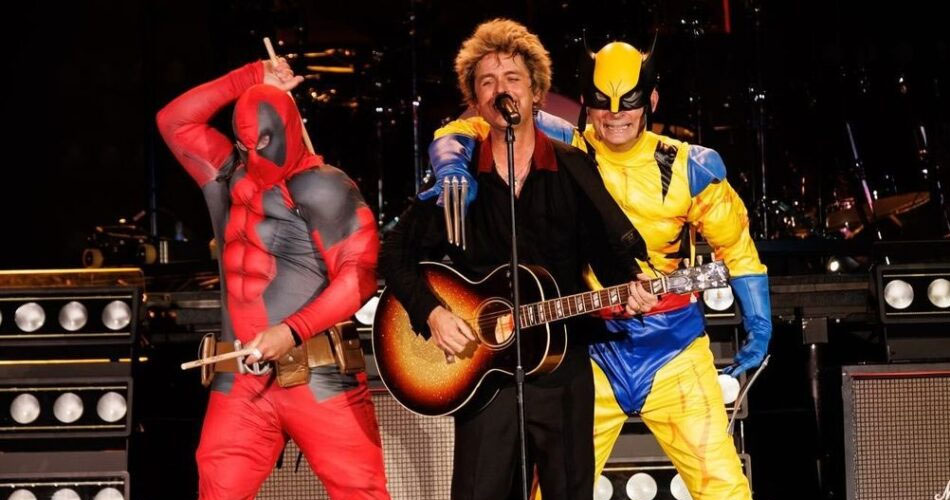 Deadpool e Wolverine invadem show do Green Day