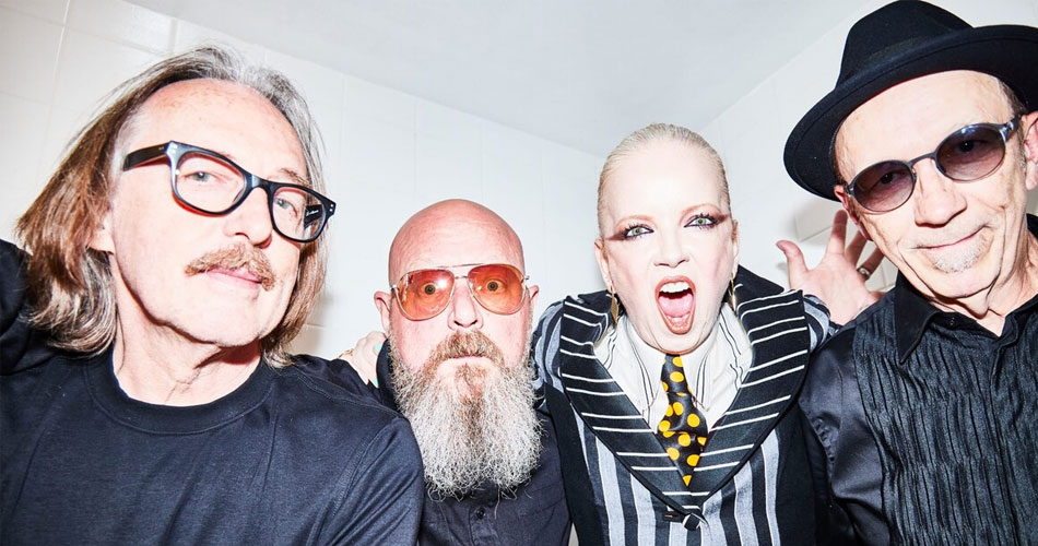 Garbage confirma turnê brasileira com L7 em 2025