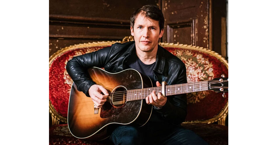 James Blunt diz que só toca rock para os filhos: “Nem sabem que existem outras coisas por aí”