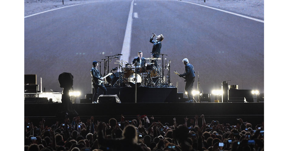 U2 prepara-se para retorno do baterista Larry Mullen Jr.