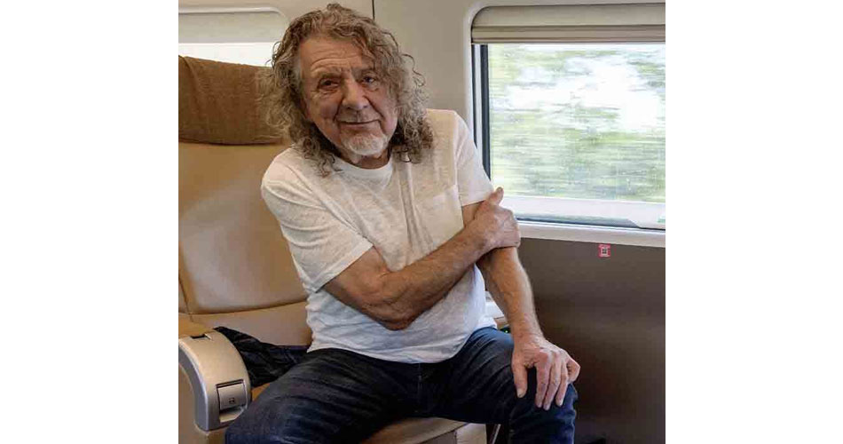 Robert Plant usa trem de alta velocidade para cumprir datas de shows na Itália