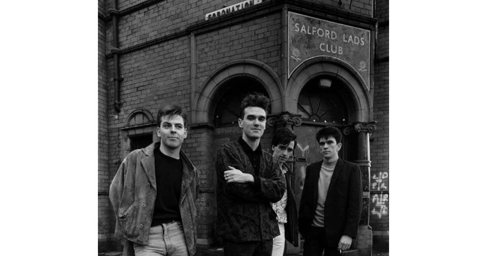 Morrissey faz doação para salvar o icônico Salford Lads Club, marco para fãs dos Smiths